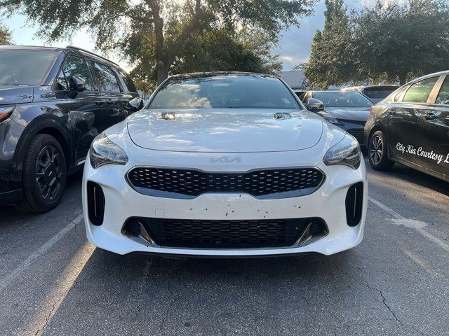 2022 Kia Stinger GT1