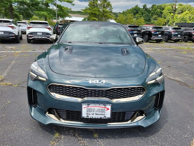 2022 Kia Stinger GT1