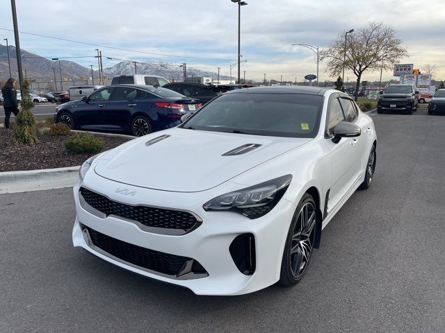 2022 Kia Stinger GT1