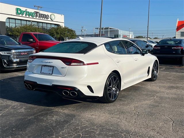 2022 Kia Stinger GT1