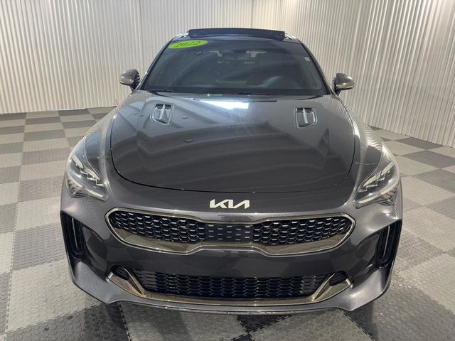 2022 Kia Stinger GT1