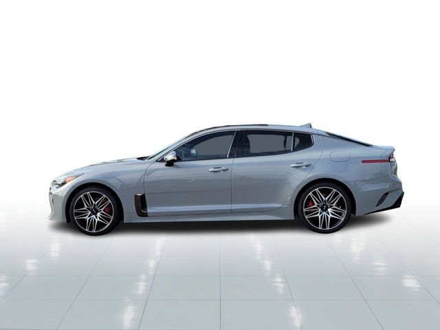 2022 Kia Stinger GT1