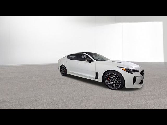 2022 Kia Stinger GT1