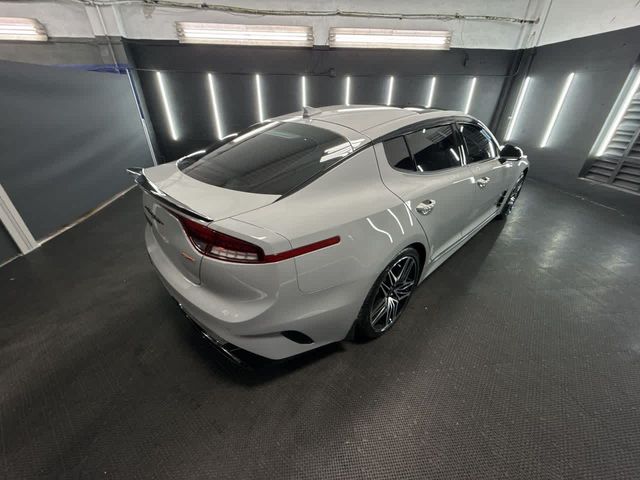 2022 Kia Stinger GT1