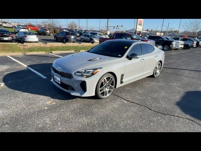 2022 Kia Stinger GT1