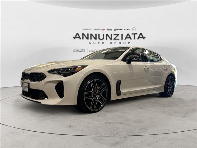 2022 Kia Stinger GT1