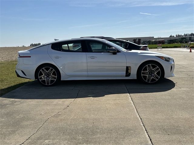 2022 Kia Stinger GT1