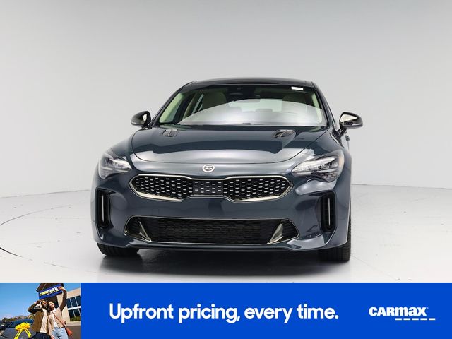 2022 Kia Stinger GT1
