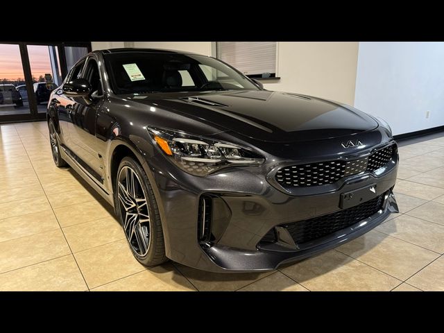 2022 Kia Stinger GT1