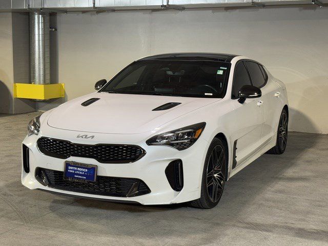 2022 Kia Stinger GT1