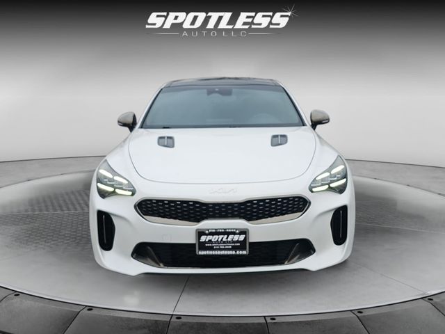 2022 Kia Stinger GT1