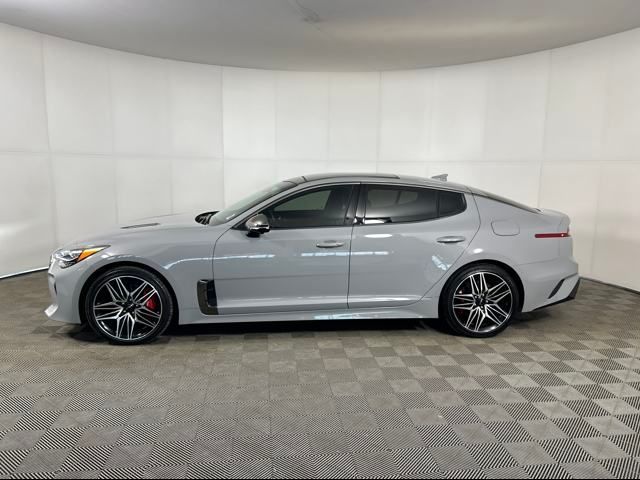 2022 Kia Stinger GT2