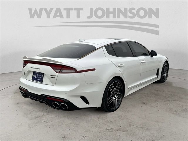 2022 Kia Stinger GT2