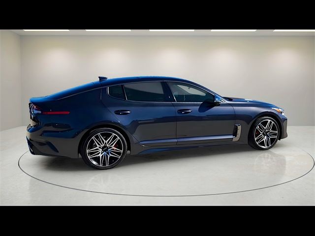 2022 Kia Stinger GT2