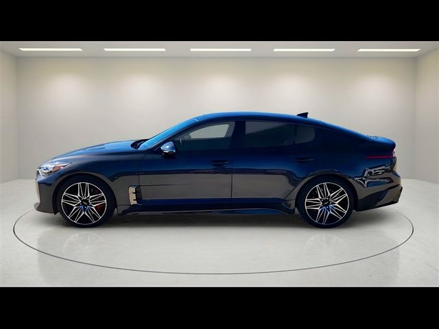 2022 Kia Stinger GT2