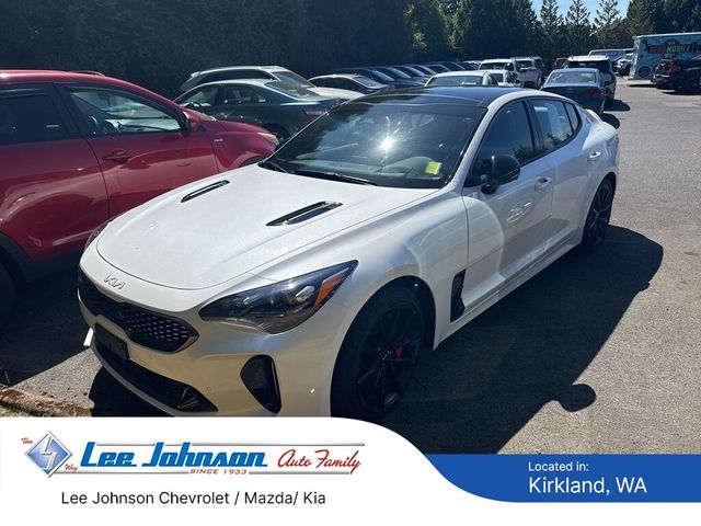 2022 Kia Stinger GT2