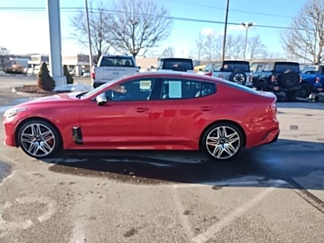2022 Kia Stinger GT2