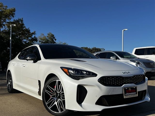 2022 Kia Stinger GT2