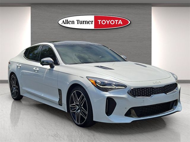 2022 Kia Stinger GT2
