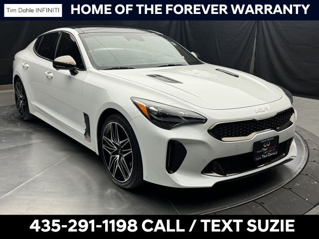 2022 Kia Stinger GT2