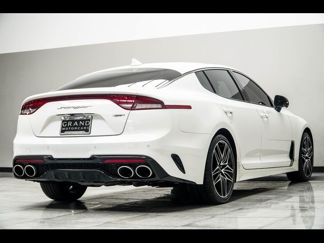 2022 Kia Stinger GT2