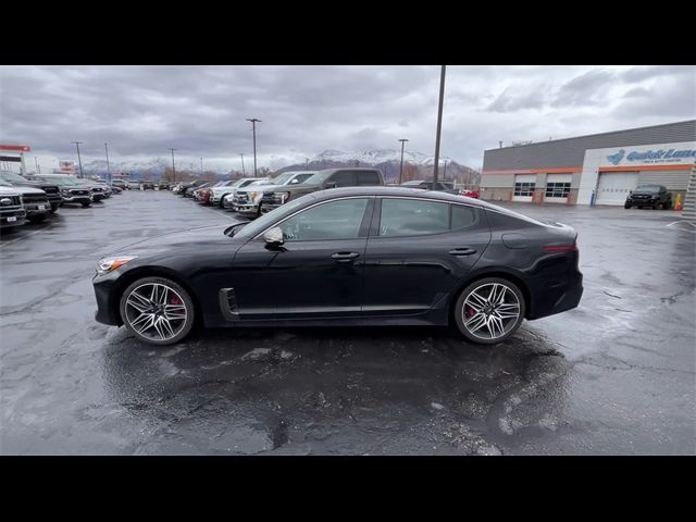 2022 Kia Stinger GT2