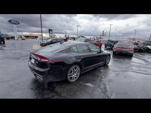 2022 Kia Stinger GT2
