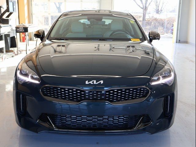 2022 Kia Stinger GT2