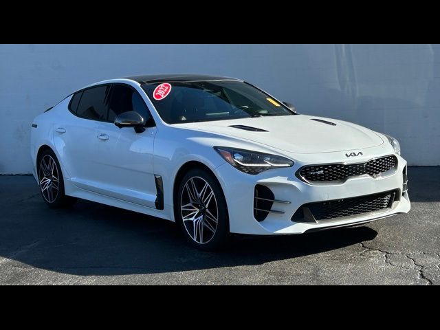 2022 Kia Stinger GT2