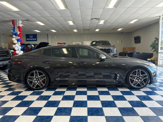 2022 Kia Stinger GT2