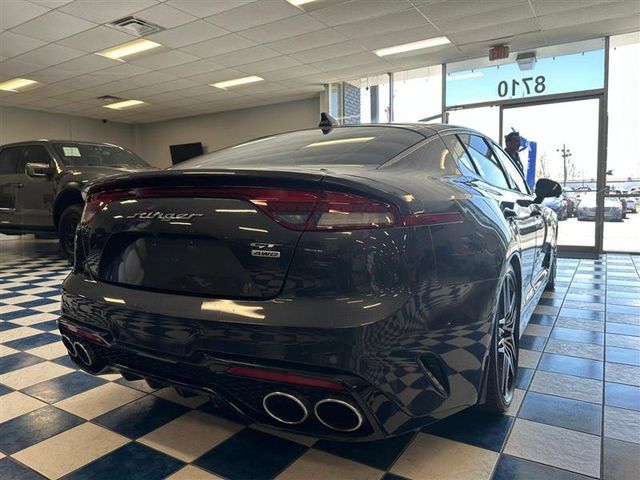 2022 Kia Stinger GT2