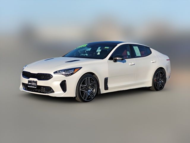 2022 Kia Stinger GT2