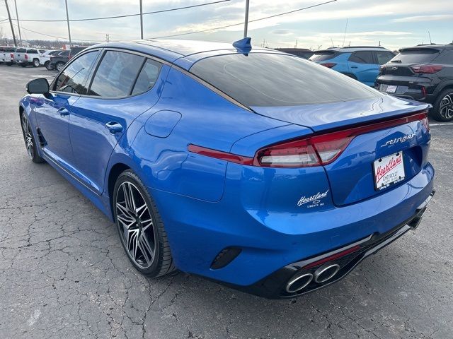 2022 Kia Stinger GT2