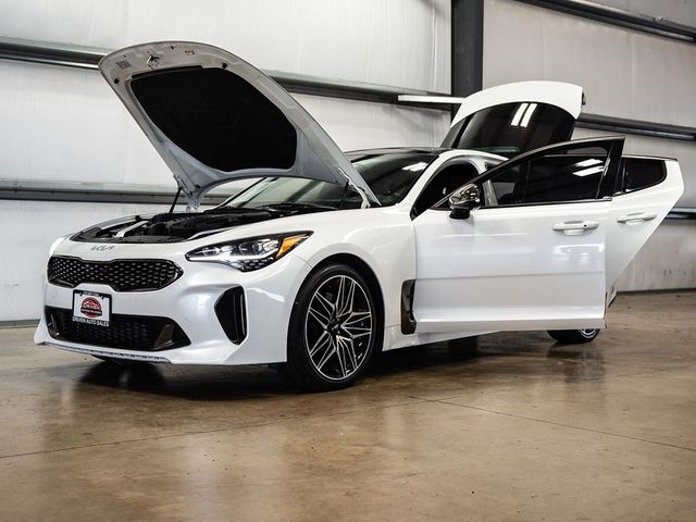 2022 Kia Stinger GT2