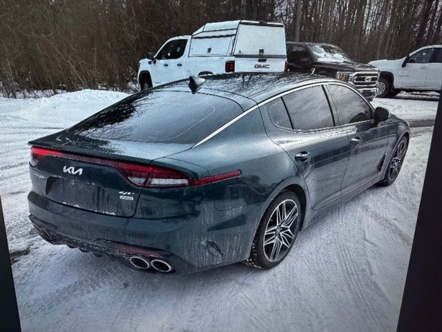 2022 Kia Stinger GT2