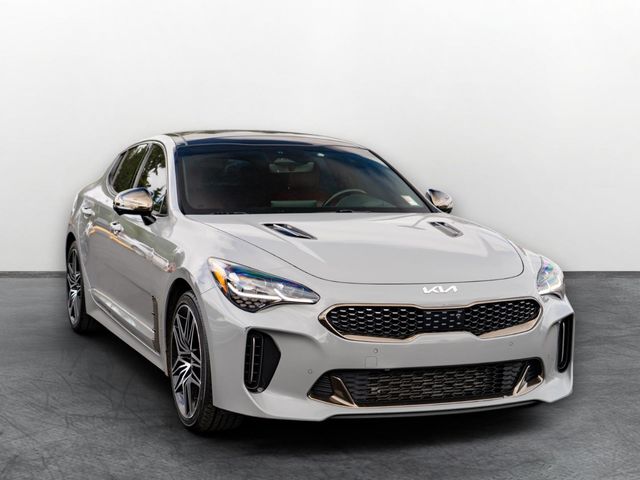 2022 Kia Stinger GT2