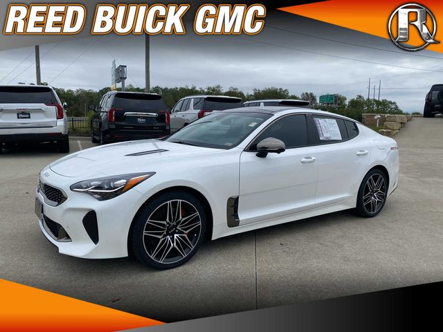 2022 Kia Stinger GT2