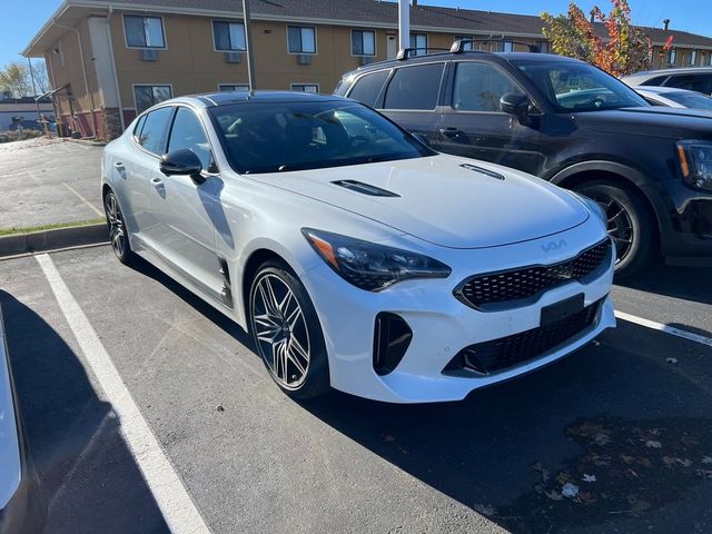 2022 Kia Stinger GT2