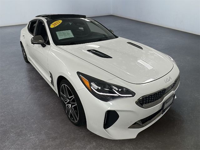 2022 Kia Stinger GT2