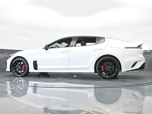 2022 Kia Stinger GT2