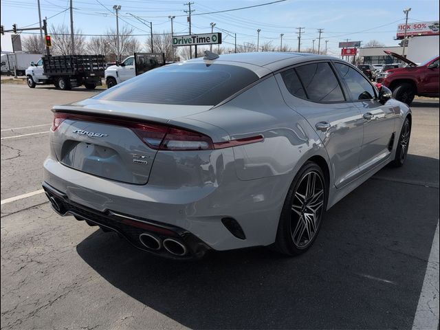 2022 Kia Stinger GT2