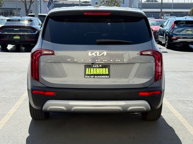 2022 Kia Telluride LX