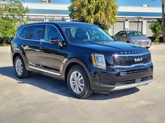 2022 Kia Telluride LX