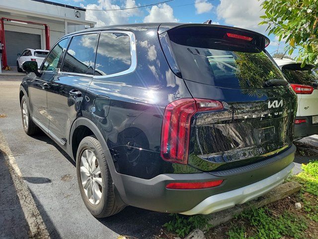 2022 Kia Telluride LX