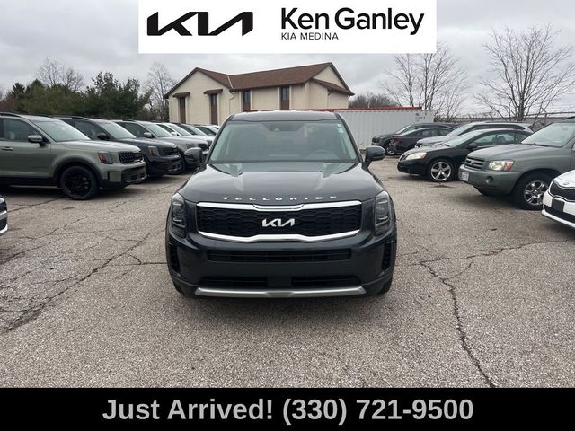 2022 Kia Telluride LX