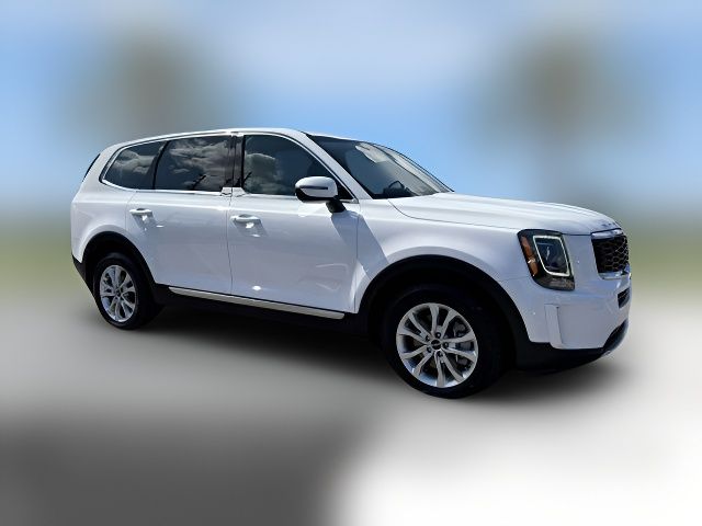 2022 Kia Telluride LX