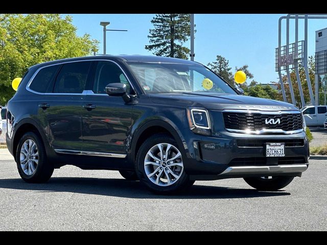 2022 Kia Telluride LX