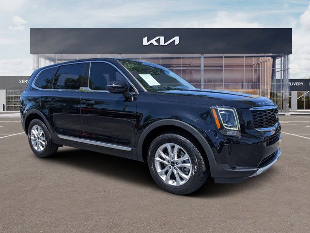 2022 Kia Telluride LX