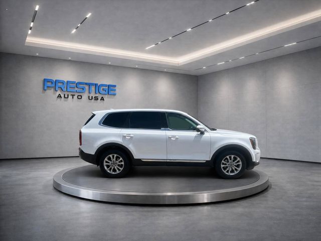 2022 Kia Telluride LX