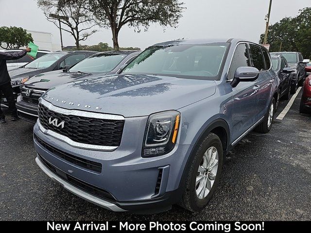 2022 Kia Telluride LX